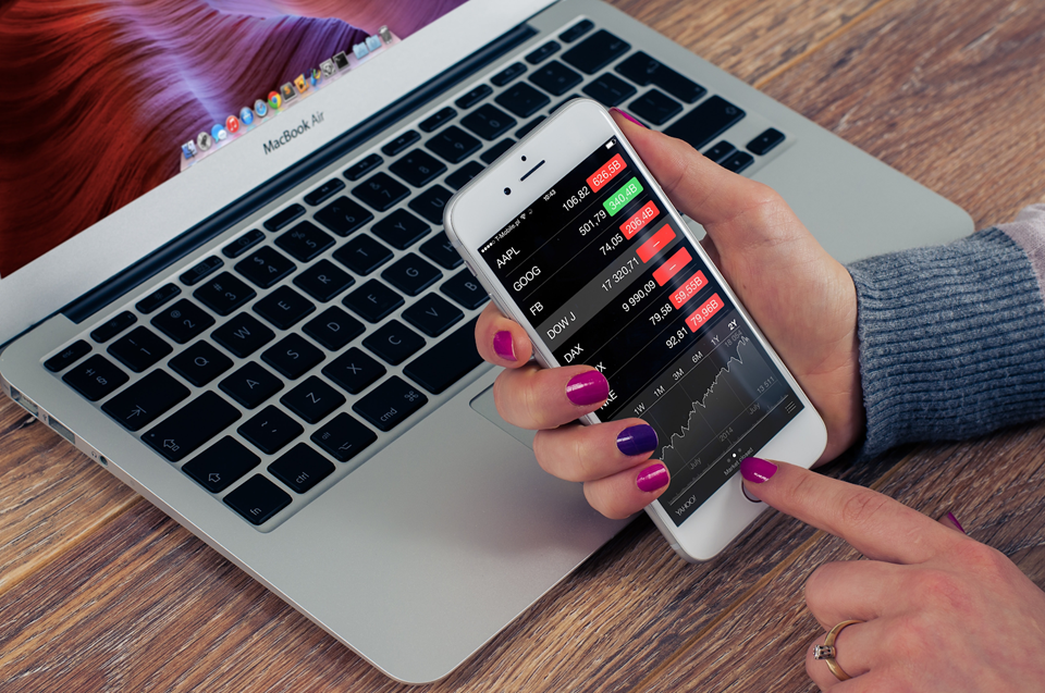 fintech app advertising cost